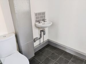 Photo 12- click for photo gallery